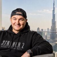 Максим Кріппа, казино GGBet та злочинні кол-центри: як дубайський господар Бурдж-Халіфи скуповує Київ під акомпанемент 20 кримінальних справ